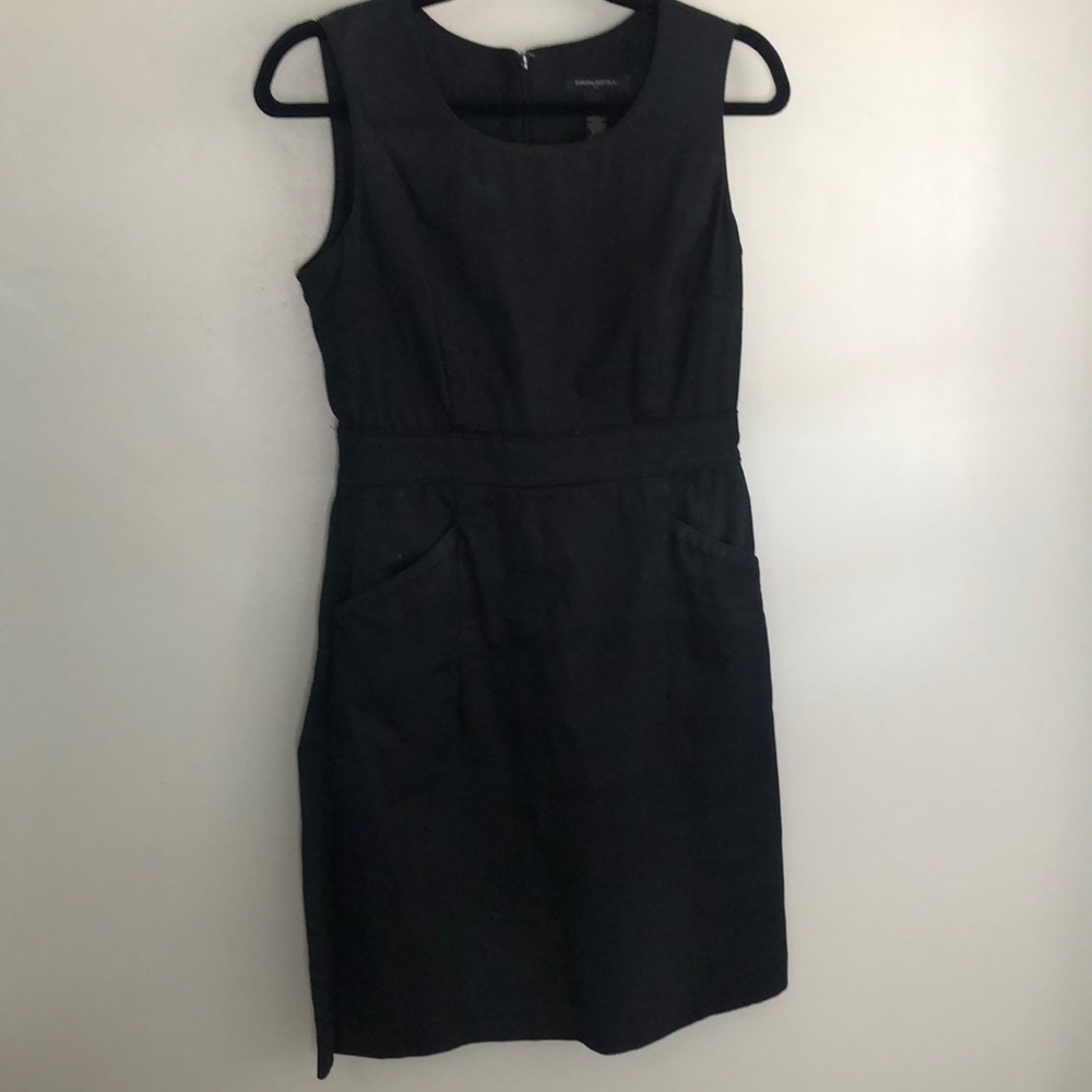 Sleeveless Banana Republic Black Dress